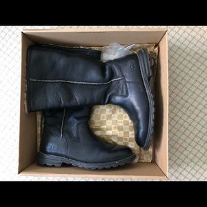 Ugg women’s boot black 11